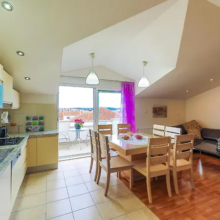3 Bedroom Beautiful In