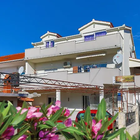 Daire 3 Bedroom Gorgeous In