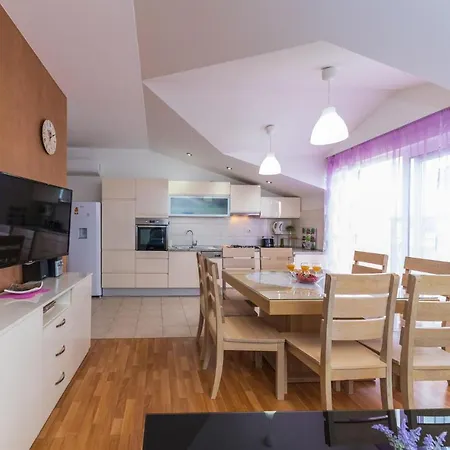 3 Bedroom Gorgeous In